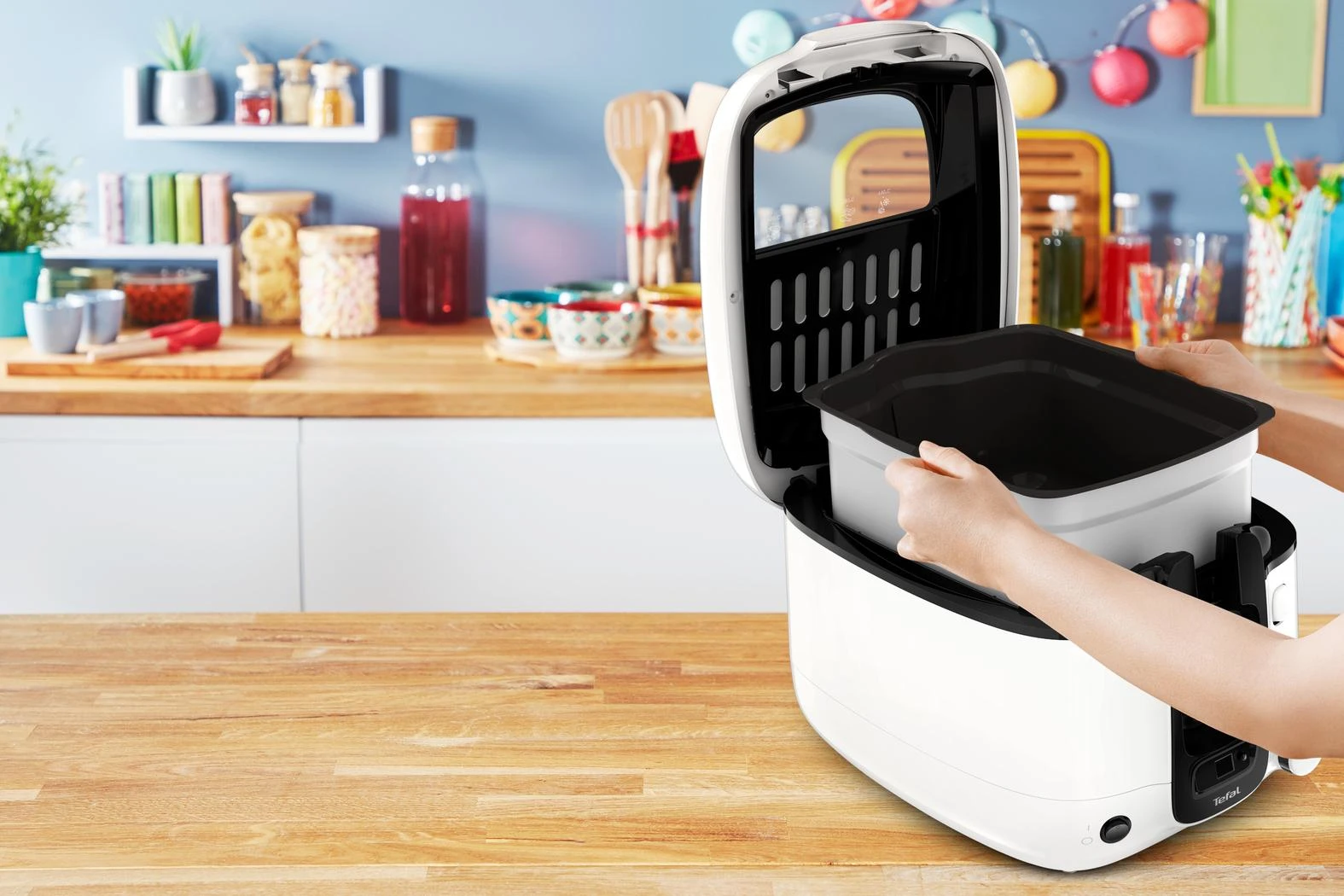 TEFAL Super Uno gruzdintuvė FR314030 Galia 1800 W Talpa 1,5 L Baltas