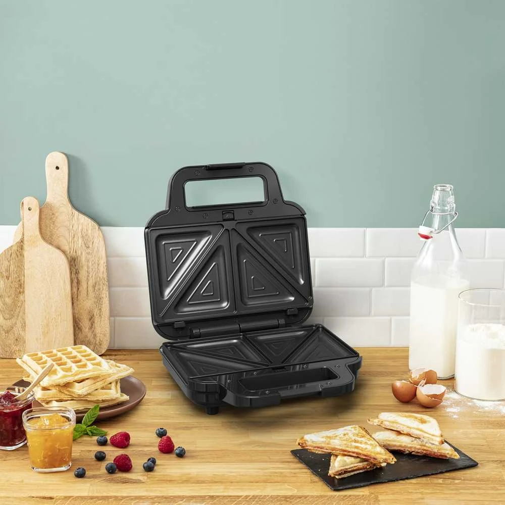 Sumuštinių keptuvas - vaflinė Tefal SW383D10, 700 W