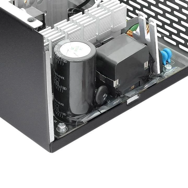 Maitinimo šaltinis Thermaltake Smart BX1 PS-SPD-0550NNSABE-1 (550 W, aktyvus, 120 mm)