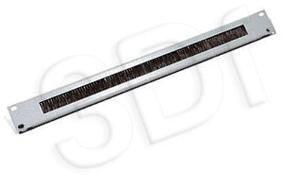 Triton 19" 1U praėjimo skydelis su šepečiu RAC-ZP-X03-A2