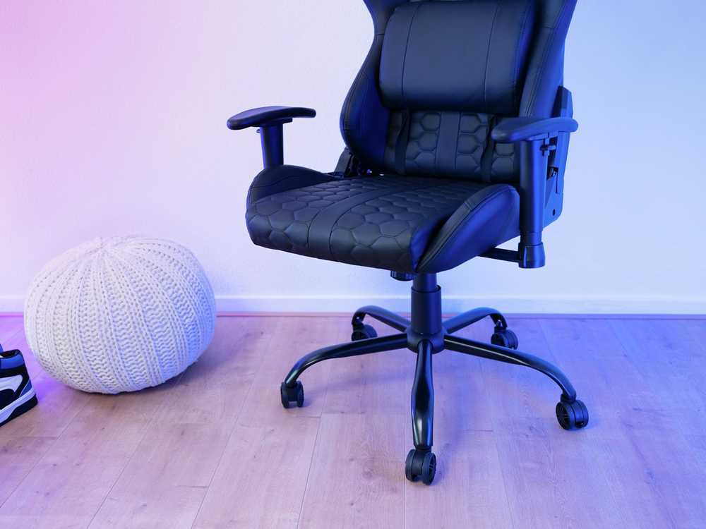 Žaidimų kėdė Trust GXT 708 Resto Gaming Chair, Juoda, 24436