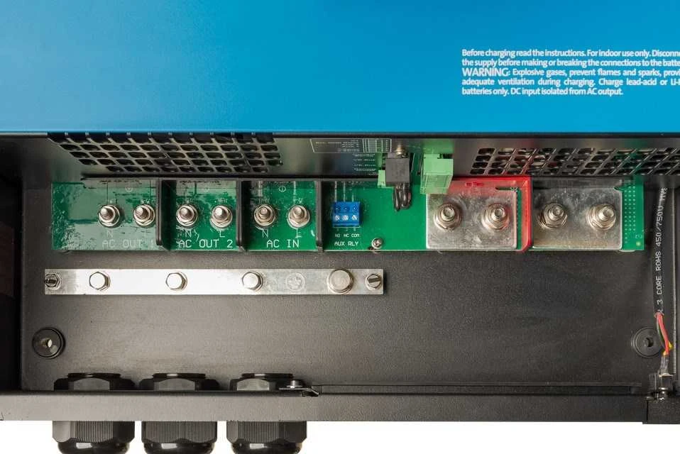 Victron Energy MultiPlus-II 48/15000/200-100 keitiklis