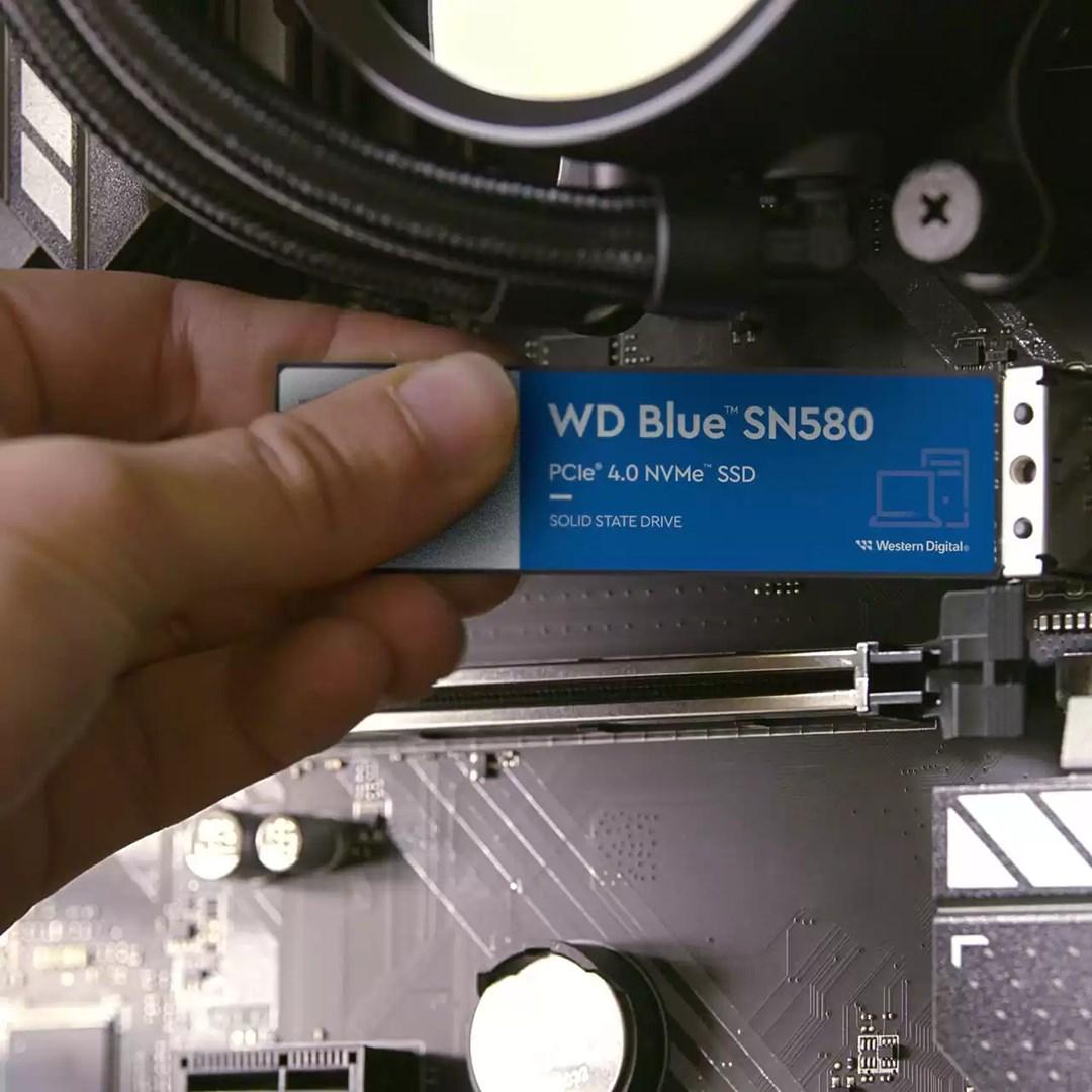 SanDisk WD Mėlyna SN580 NVMe SSD 2TB M.2 PCIe Gen4