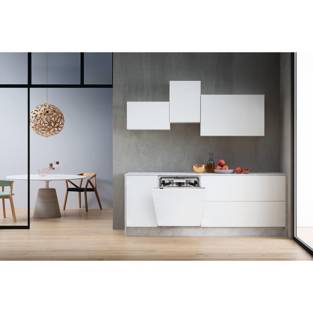 Indaplovė Whirlpool WIO3O26PL