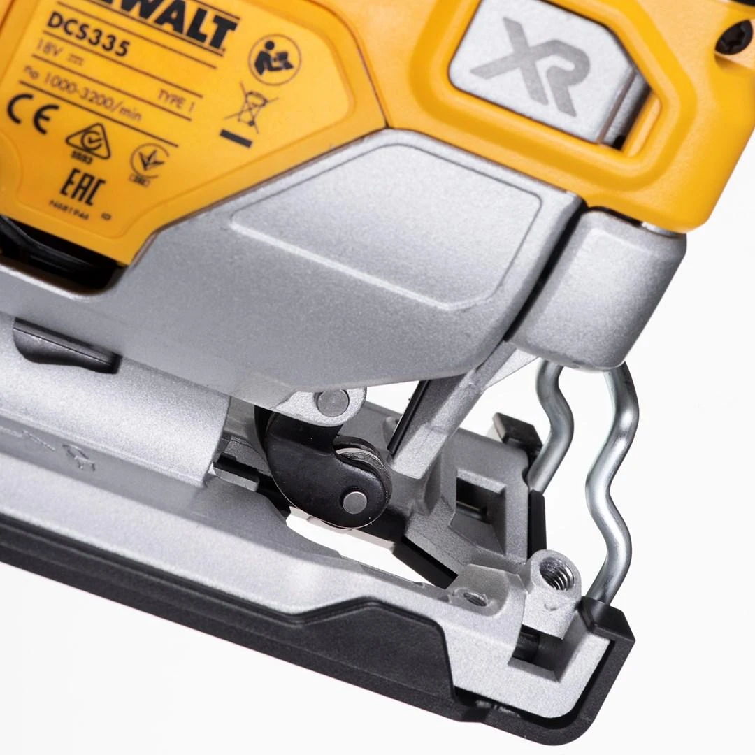 Akumuliatorinis siaurapjūklis DeWalt DCS335N-XJ (be akumuliatoriaus ir įkroviklio)