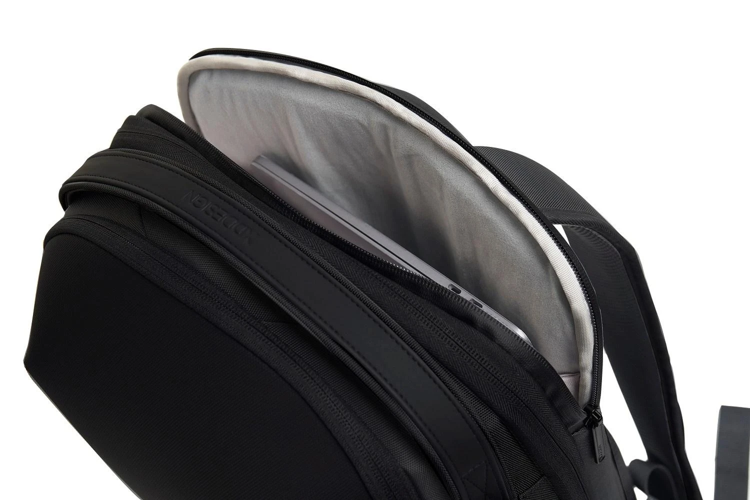 XD DESIGN BACKPACK BIZZ BACKPACK Juodas P/N: P705.931