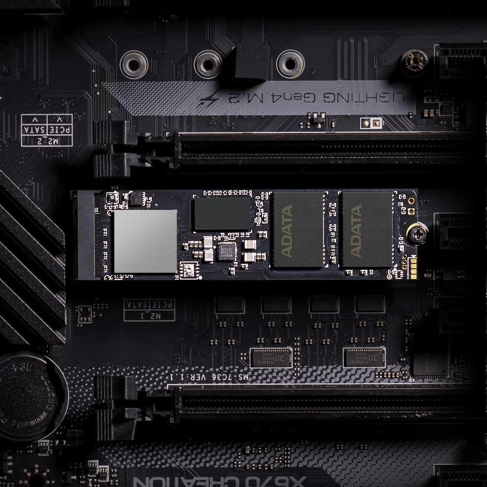 Kietasis diskas Adata XPG Gammix S70 Blade M.2 NVMe PCIe4x4 512GB