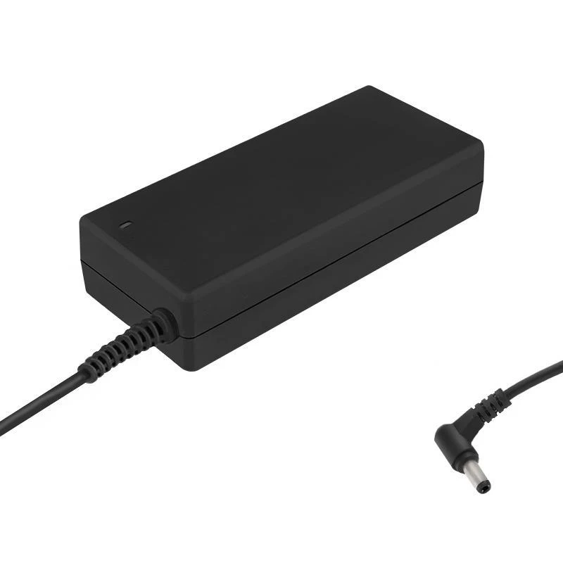 QOLTEC 50076 Nešiojamas kompiuteris AC power adapter Toshiba 90W 19V 4.9 A 5.5x2.5