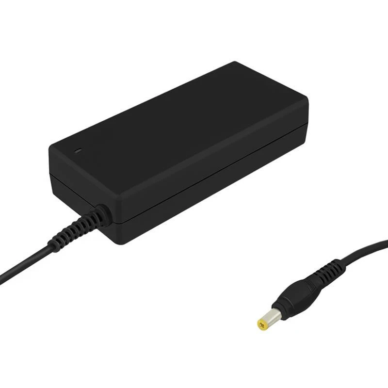 Qoltec 90W kintamosios srovės adapteris su laidu