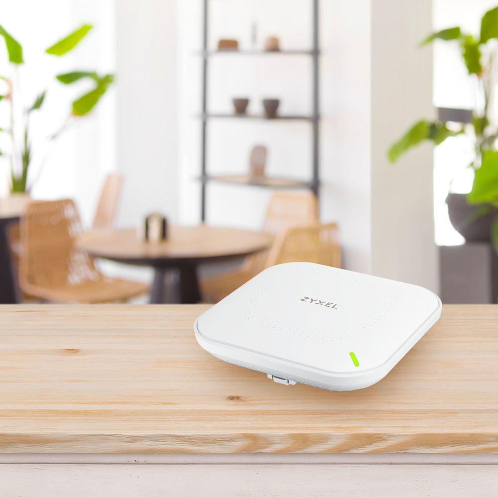 ZYXEL WIFI 6 AP, PRIEIGOS TAŠKAS, NWA50AX AX1800, 2X2 MU-MIMO, POE+ (802.3AT), AUTONOMINIS / NEBULA DEBESINIS VALDYMAS, ĮSKAITANT MAITINIMO ADAPTERĮ (2 METŲ GARANTIJA)
