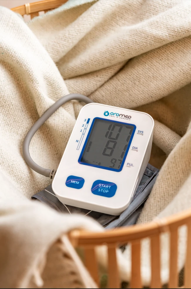 OROMED ORO-BP 1 elektroninis viršutinės rankos dalies kraujospūdžio matuoklis