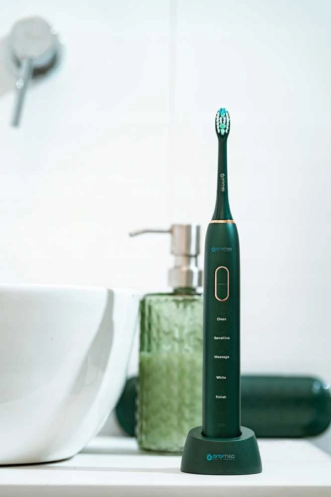 Elektrinis dantų šepetėlis Oromed Oro-Brush, Žalias