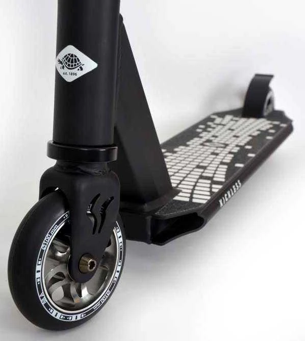 Paspirtukas Schildkrot Funsports Kickless Juodas (510433)