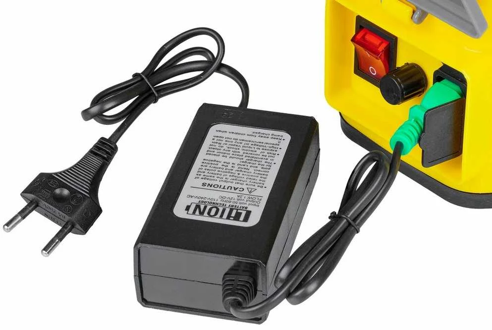12L elektrinis purkštuvas su ličio baterija ir antgaliu