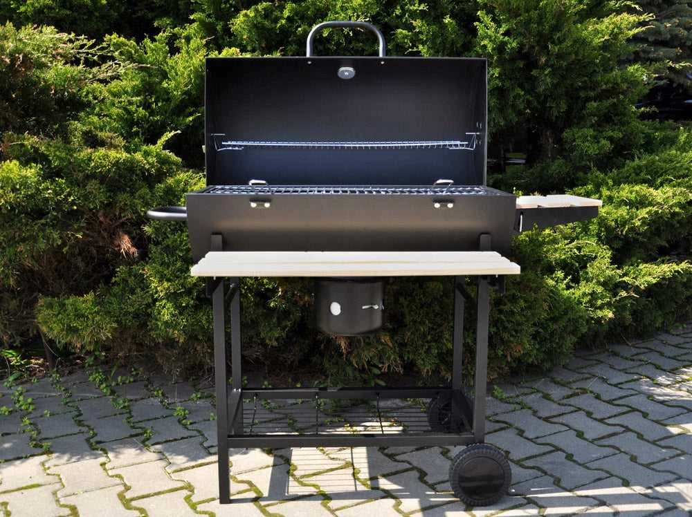 Didelė BBQ anglies kepsninė ant ratukų