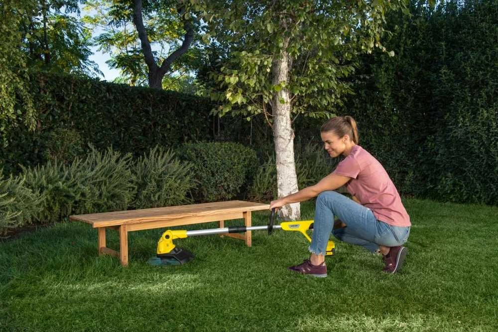 Karcher LTR 18-30 akumuliatorinis trimeris 30 cm su baterija