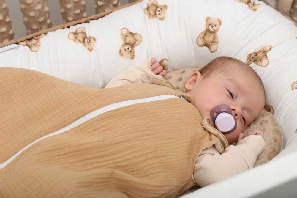 Kūdikių kokonų lizdelis „Minky“ rinkinys XXL „BabyMam“ 7 dalys