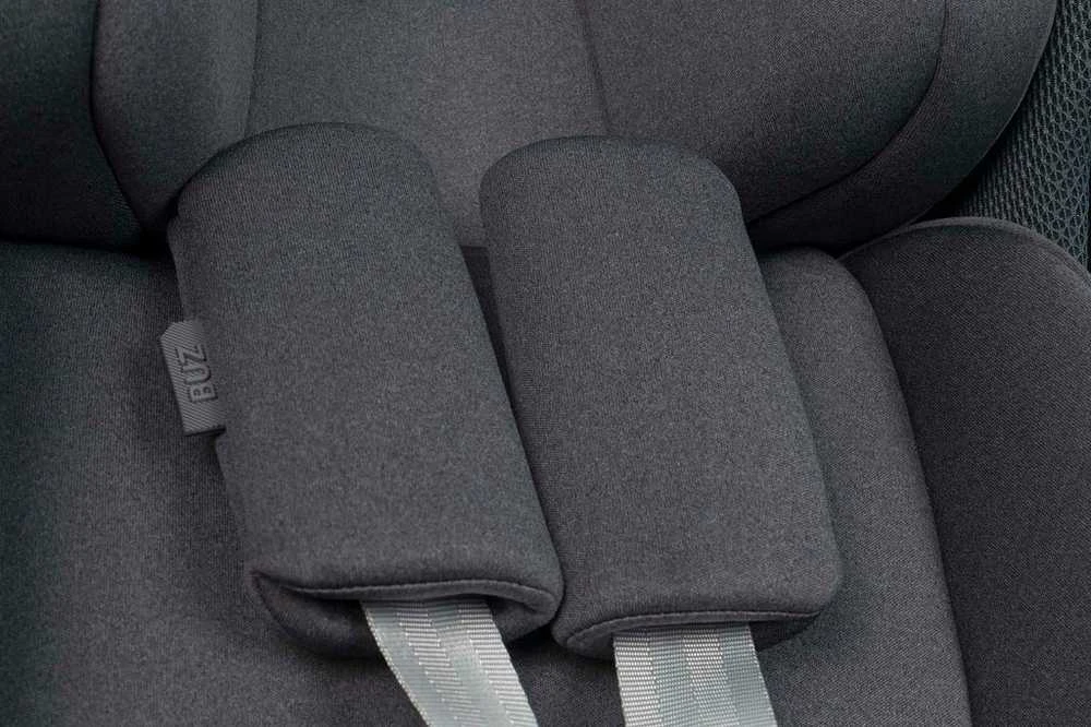 Pasukama ISOFIX i-Size kėdutė 0-13 kg su koja