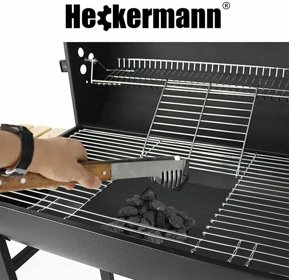 Sodo anglies grilis su 2 grotelėmis, lentynomis ir termometru