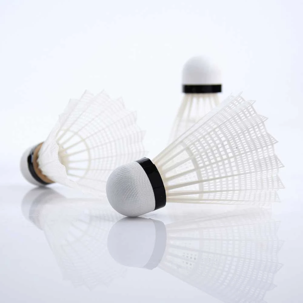Nailoninės Badmintono Plunksnelės SMJ TB011 Teloon 3 vnt. Baltos