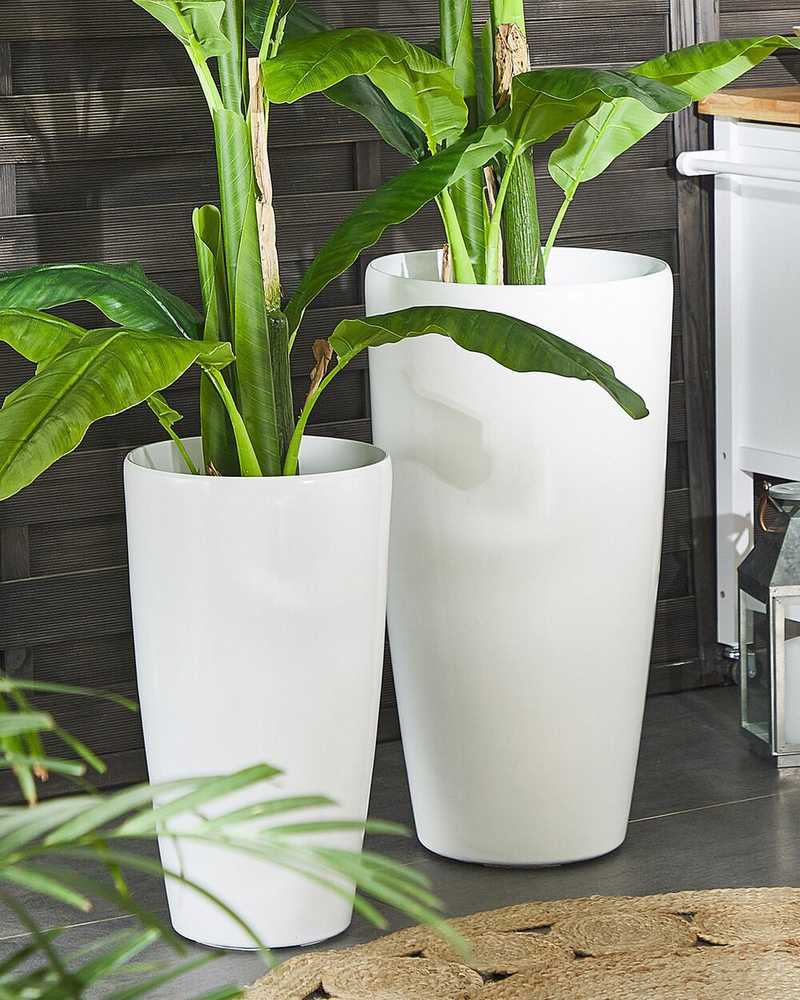 Beliani Gėlių vazonas TSERIA 32 cm Baltas