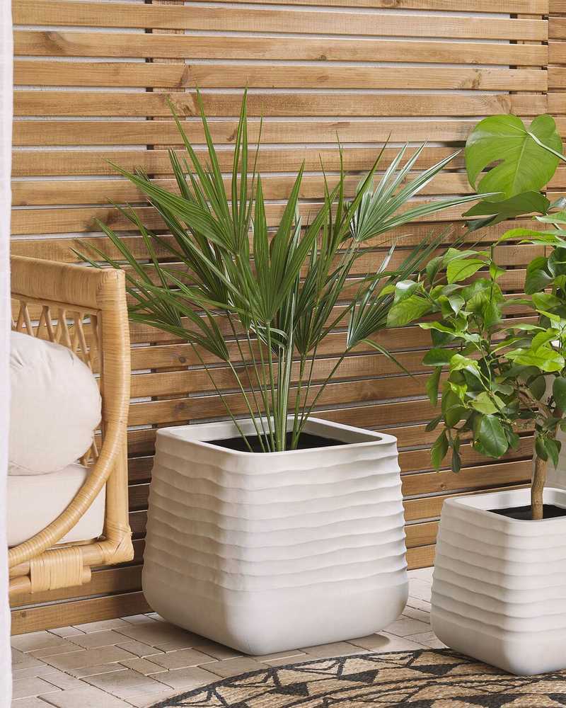 Beliani Gėlių vazonas PARIKIA 50 cm kreminės baltos spalvos