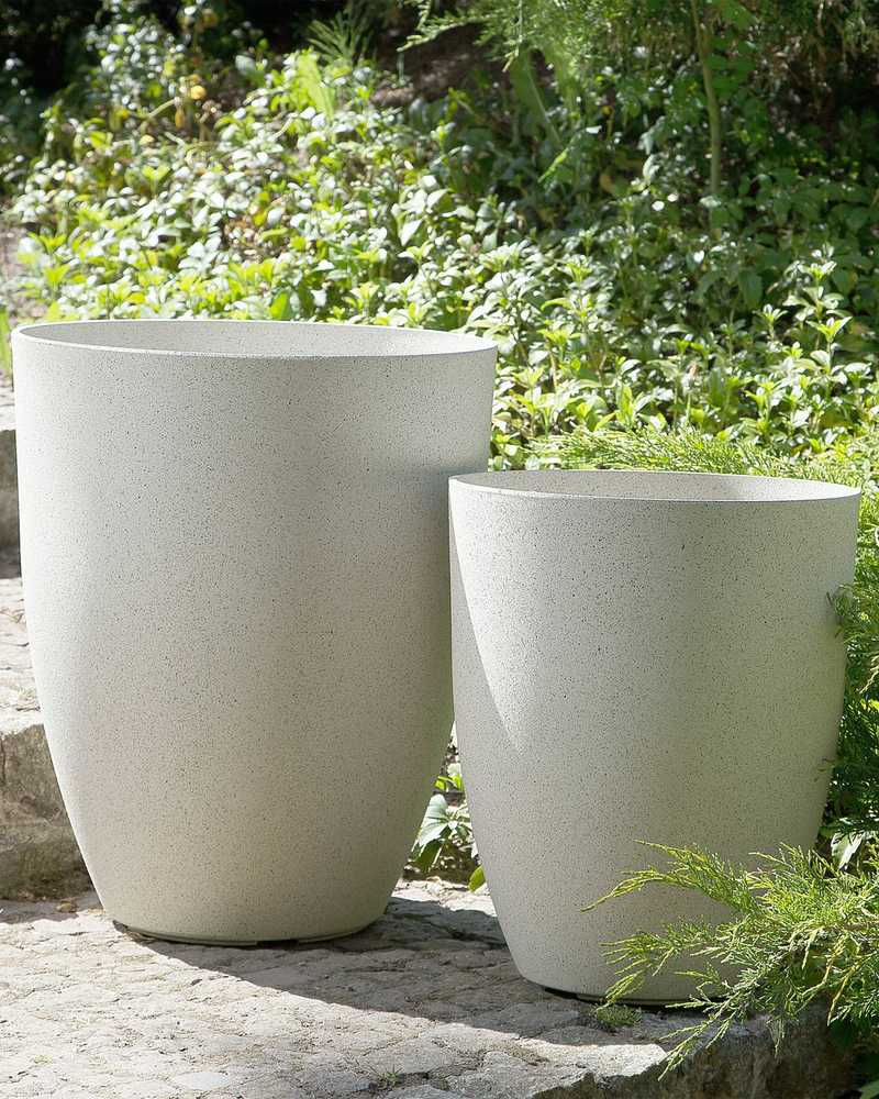 Beliani Gėlių vazonas CROTON 43 cm kreminės baltos spalvos