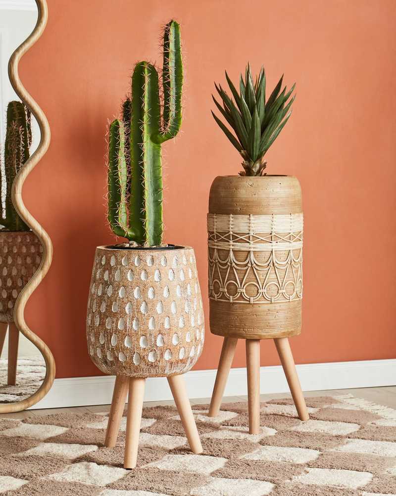 Beliani Gėlių vazonėlis su kojelėmis ASCLEPIAS 27 cm, šviesiai rudas