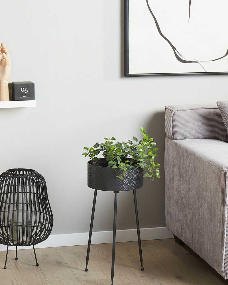 Beliani Gėlių stovas LEIKA 29 cm juodas metalinis