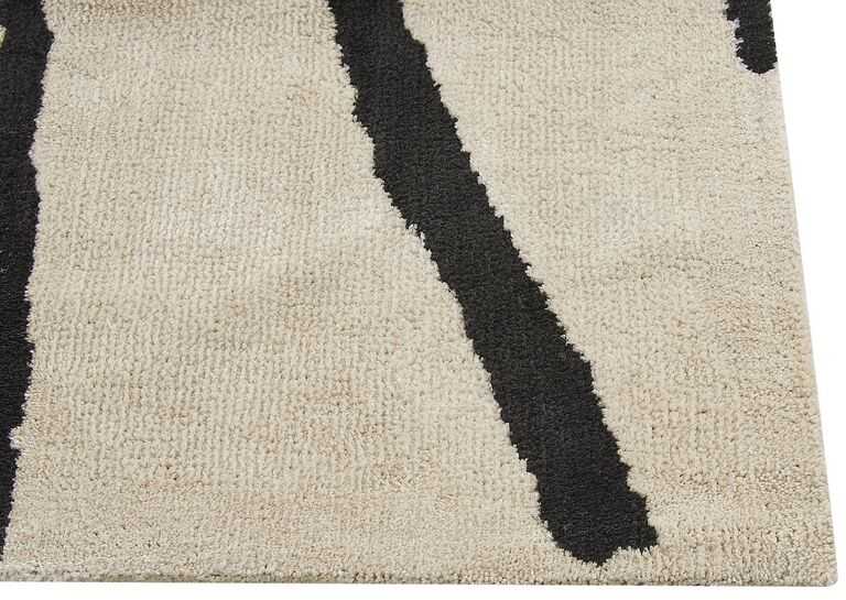 Beliani Kilimas KOLPUR smėlio spalvos 160 x 230 cm