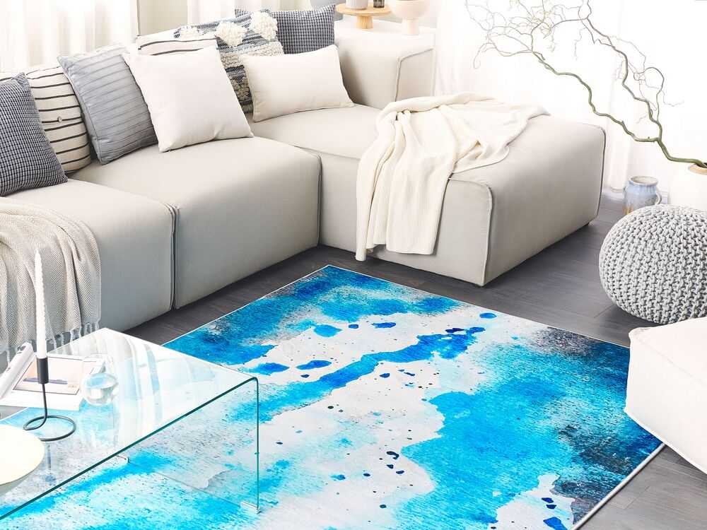 Beliani Kilimas BOZAT mėlynos spalvos 160 x 230 cm
