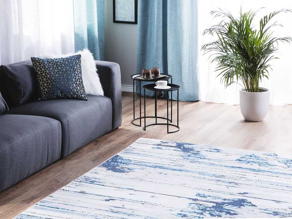 Beliani Kilimas BURDUR mėlynas 160 x 230 cm