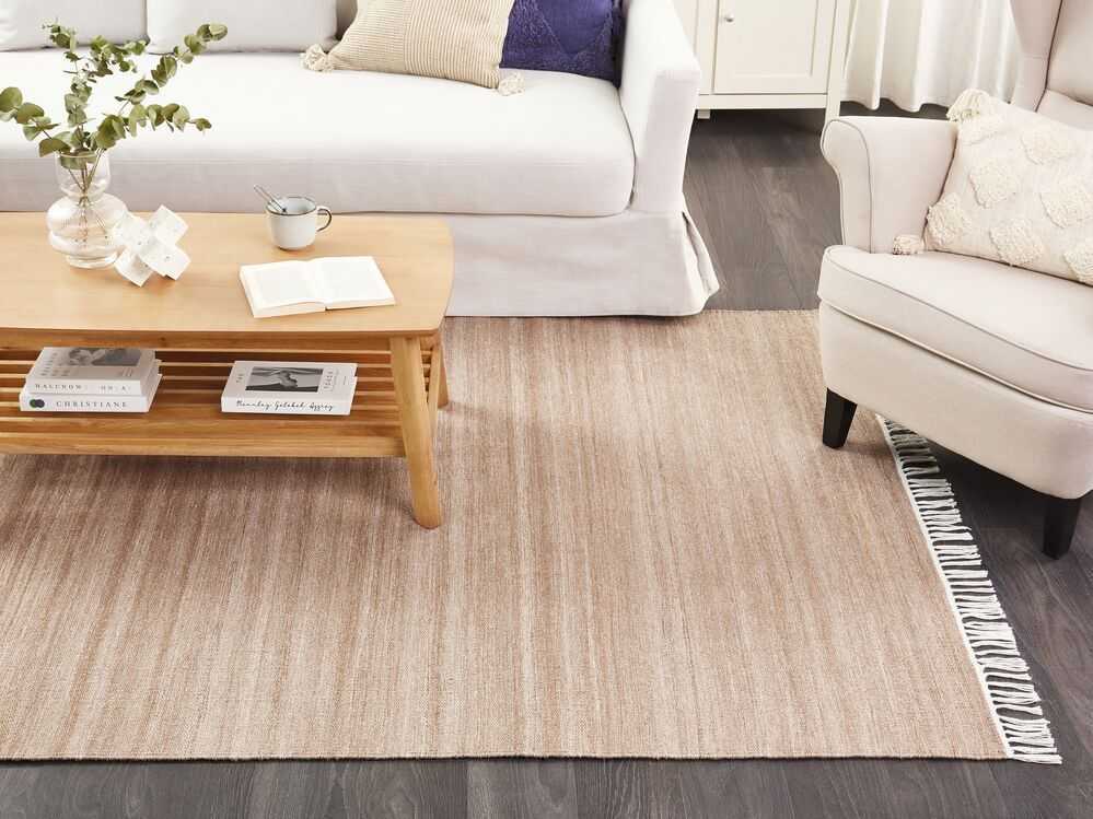 Beliani Kilimas MALHIA smėlio spalvos 160 x 230 cm