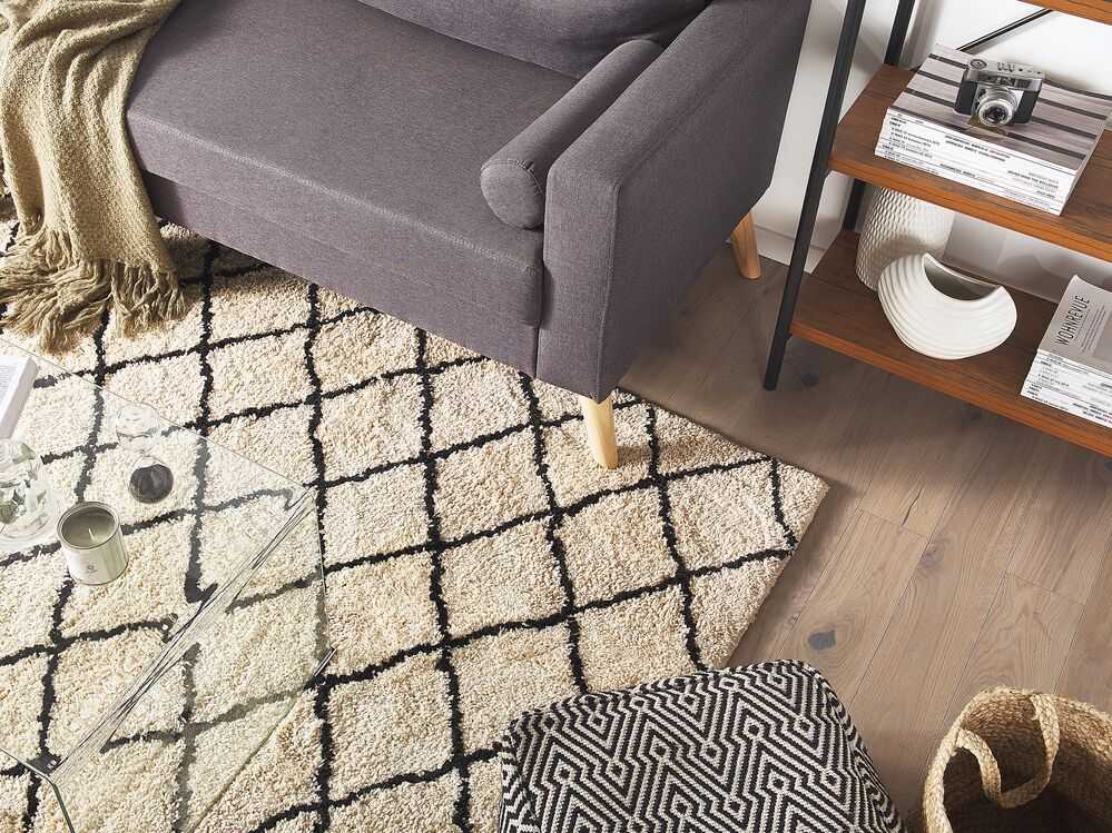 Beliani Kilimas MIDYAT smėlio spalvos 200 x 200 cm