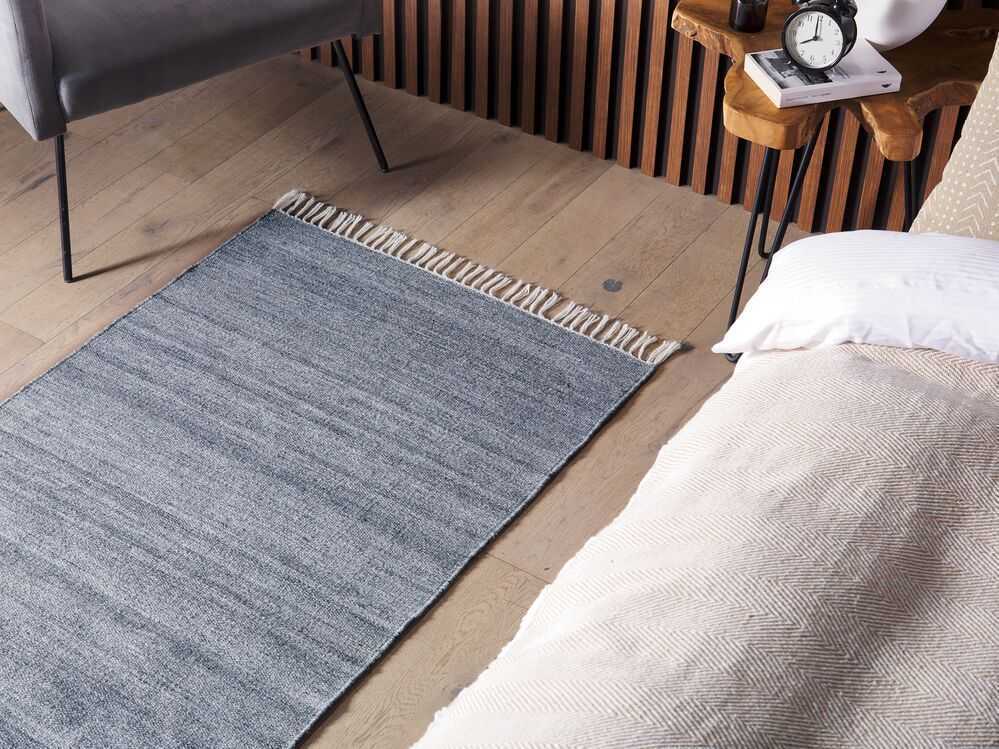 Beliani Kilimas MALHIA pilkas 80 x 150 cm
