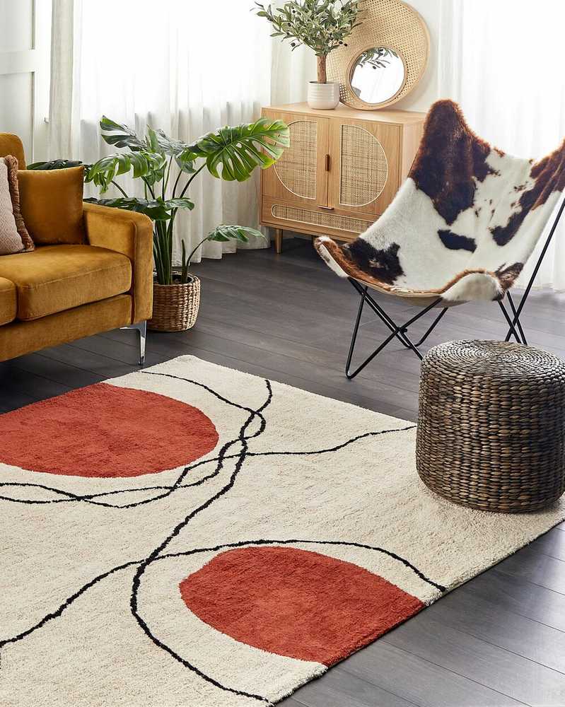 Beliani Kilimas BOLAT smėlio spalvos 140 x 200 cm medvilninis