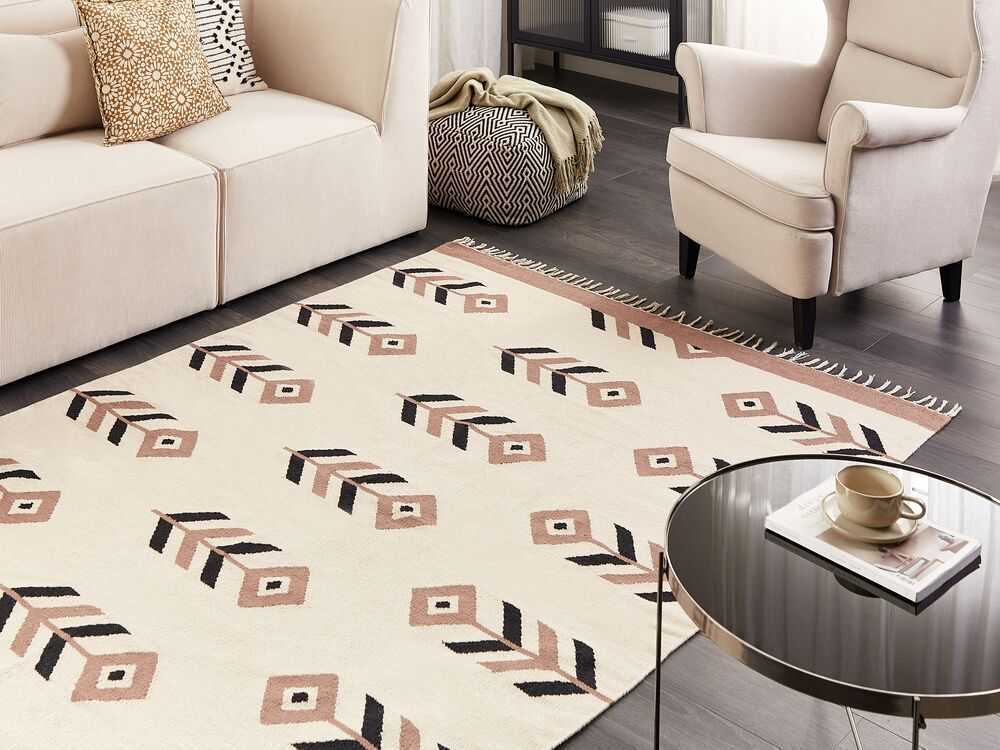 Beliani Kilimas NIAVAN smėlio spalvos 160 x 230 cm medvilninis Kilim