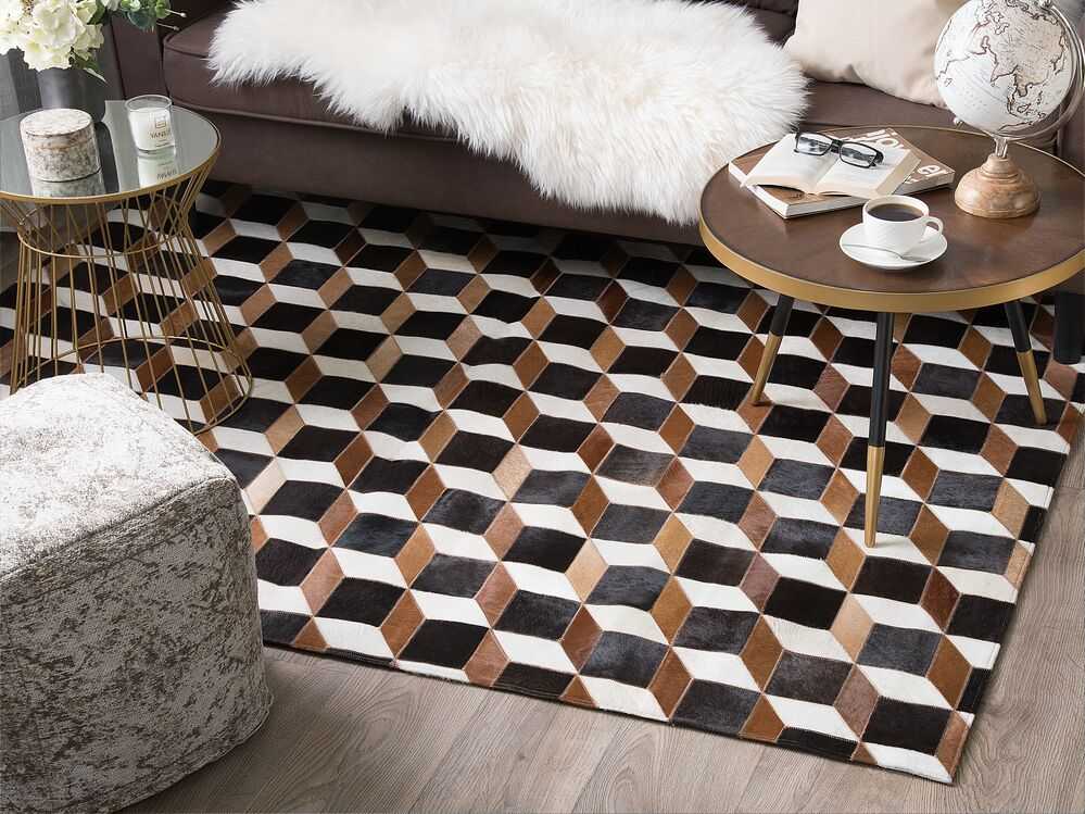 Beliani Kilimas ALPKOY Rudo spalvos 140 x 200 cm Natūrali oda