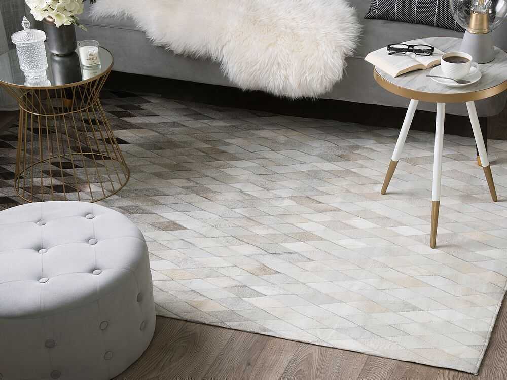 Beliani Kilimas MALDAN smėlinės spalvos 160 x 230 cm natūrali oda