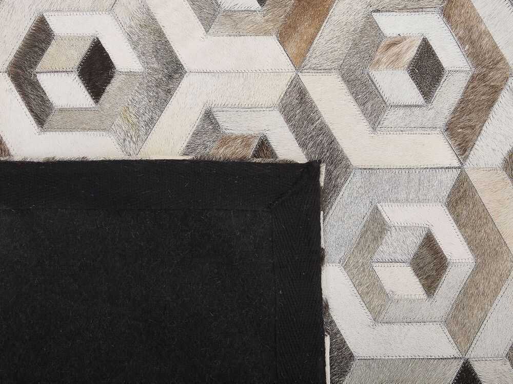 Beliani Kiliminis TAVAK smėlio spalvos 140 x 200 cm natūrali oda