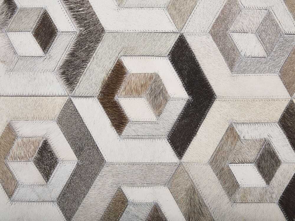 Beliani Kiliminis TAVAK smėlio spalvos 140 x 200 cm natūrali oda