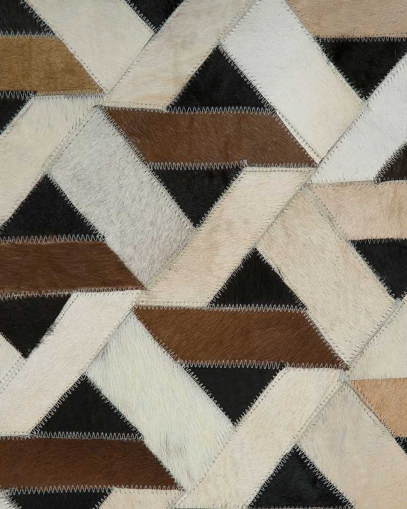 Beliani TUGLU kilimas, rudas, 140 × 200 cm, natūrali oda