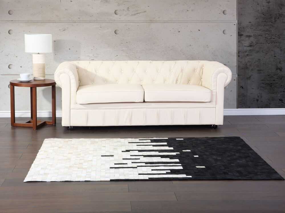 Beliani Kiliminis BOLU juodas 160 x 230 cm natūralios odos