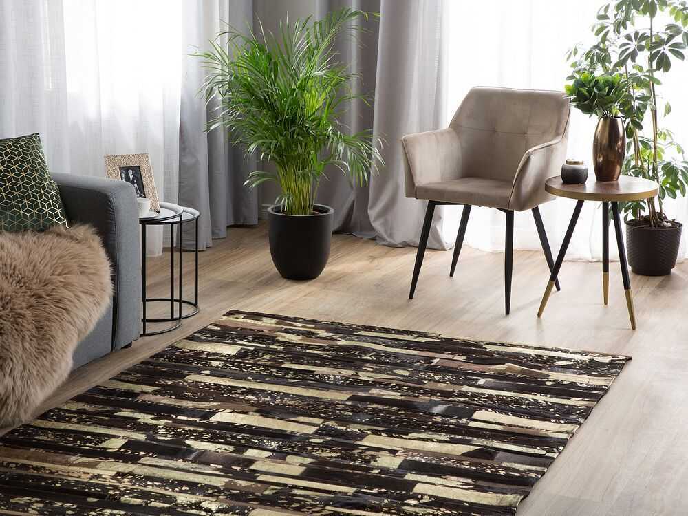 Beliani Kilimas ARTVIN rudas 160 x 230 cm natūrali oda