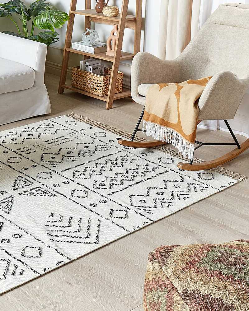 Beliani Kilimas ALKENT, baltas, 140 × 200 cm, vilna