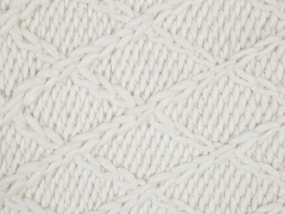 Beliani Kilimas ERZIN kreminės spalvos 140 x 200 cm vilnonis