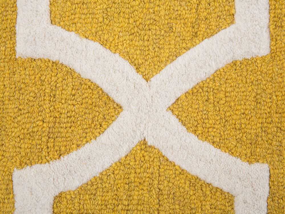 Beliani Kilimas SILVAN geltonas 140 x 200 cm vilnonis