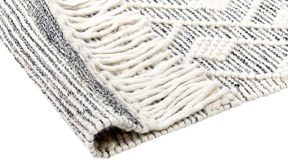 Beliani Kilimas KAVAK juodas 160 x 230 cm vilnonis