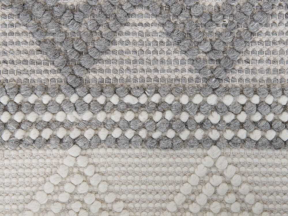 Beliani Kilimas BOZOVA šviesiai smėlio spalvos 80 x 150 cm vilnonis