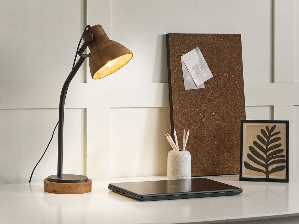 Beliani Staline lempa KOLAR iš mango medienos tamsiai ruda